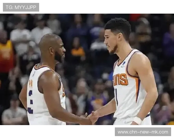 布克成为核心:如何带领太阳崛起,迈向巅峰 布克成为核心:如何带领太阳崛起,迈向巅峰